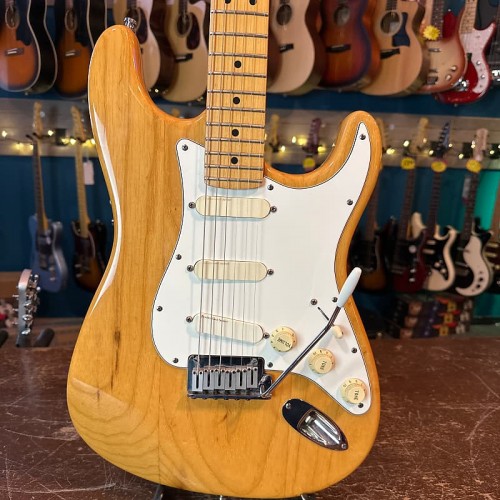 Fender Strat Plus with Maple Fretboard 1989 - Natural
