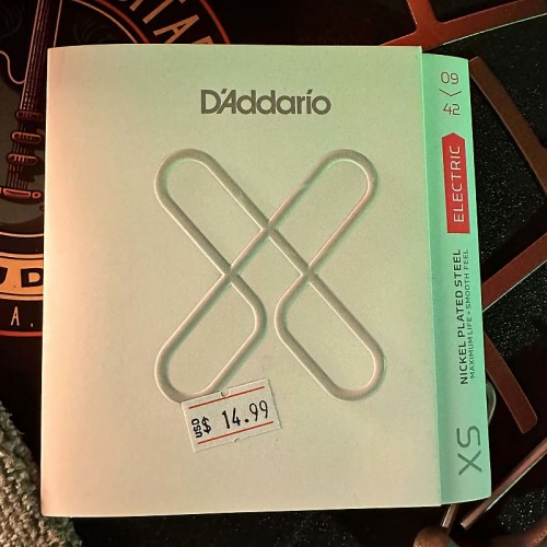 D'Addario XSE0942 Nickel-plated Steel-coated Electric Guitar Strings - .009-.042 Super Light