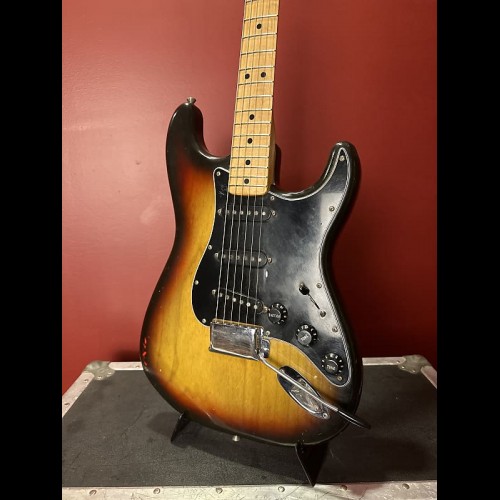 Fender Stratocaster Maple 1976 Sunburst