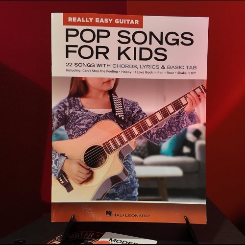 Hal Leonard Pop Songs for Kids – Really Easy Guitar Series 22 Songs with Chords, Lyrics & Basic Tab